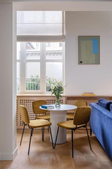 Apartamento Designer Loft In The City Center Riga Exterior foto