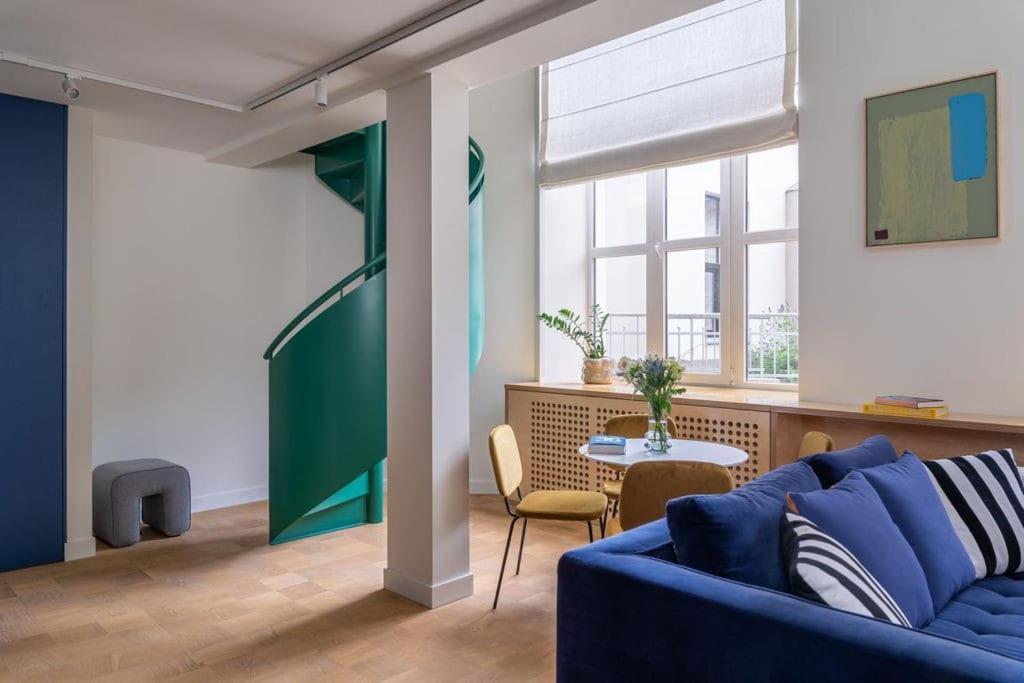 Apartamento Designer Loft In The City Center Riga Exterior foto