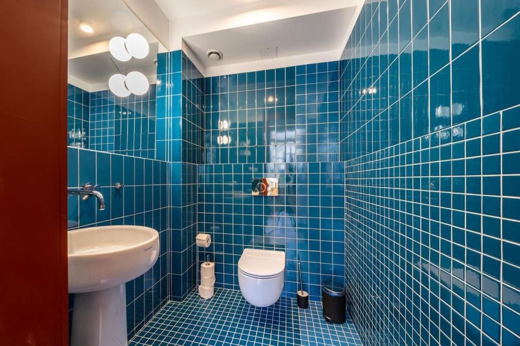 Apartamento Designer Loft In The City Center Riga Exterior foto