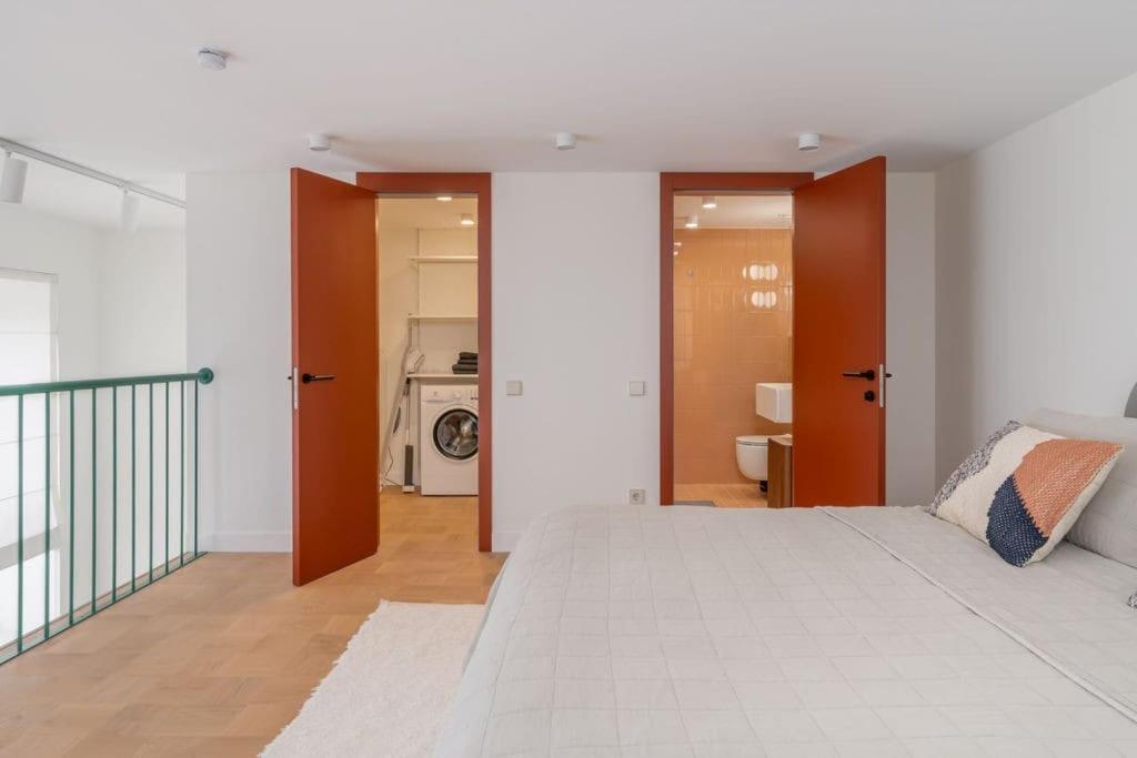 Apartamento Designer Loft In The City Center Riga Exterior foto