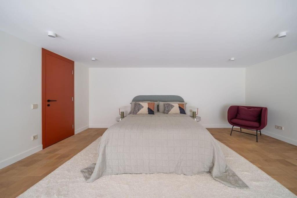 Apartamento Designer Loft In The City Center Riga Exterior foto